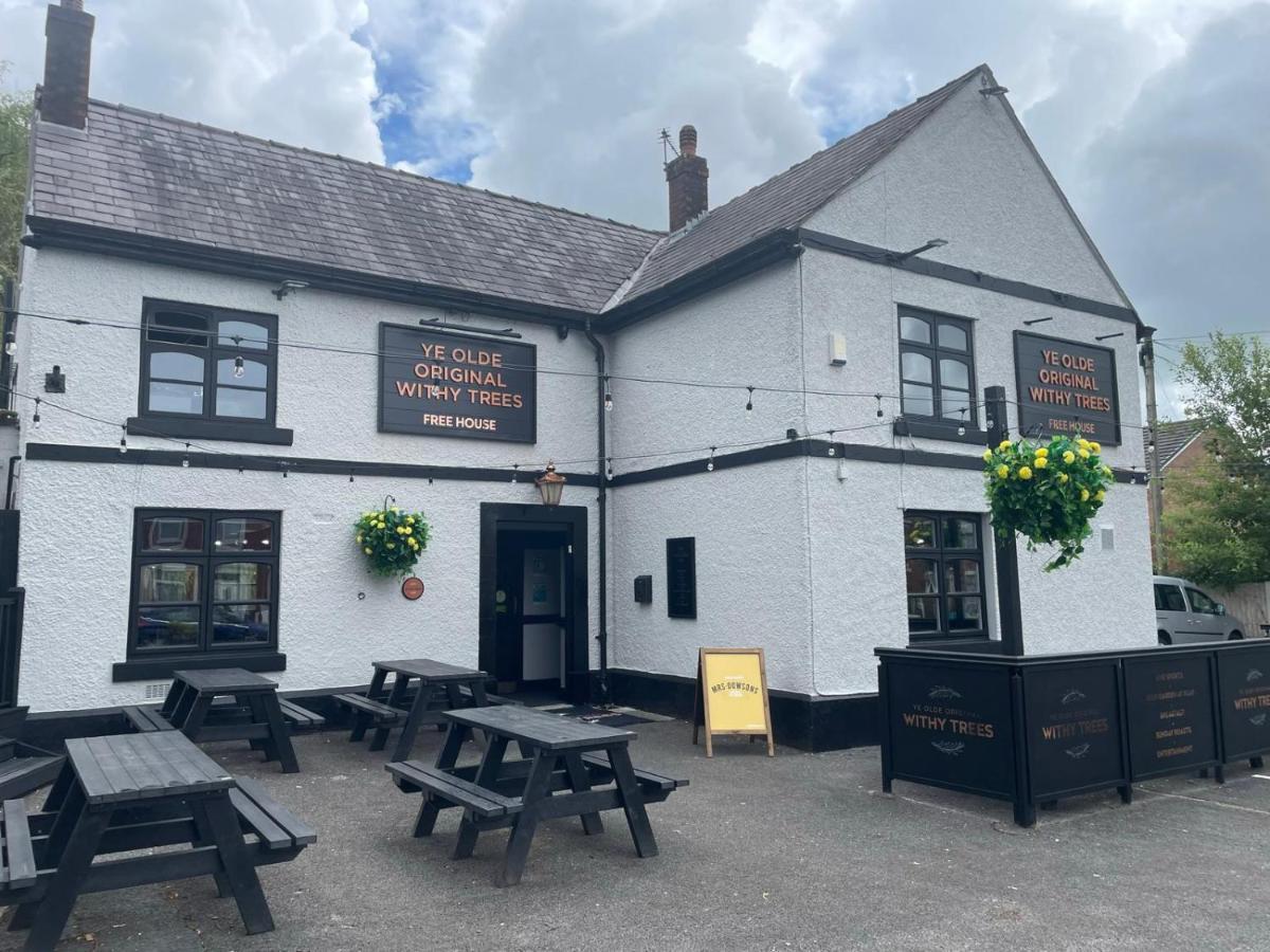 Hotel Ye Olde Original Withy Trees Bamber Bridge Esterno foto